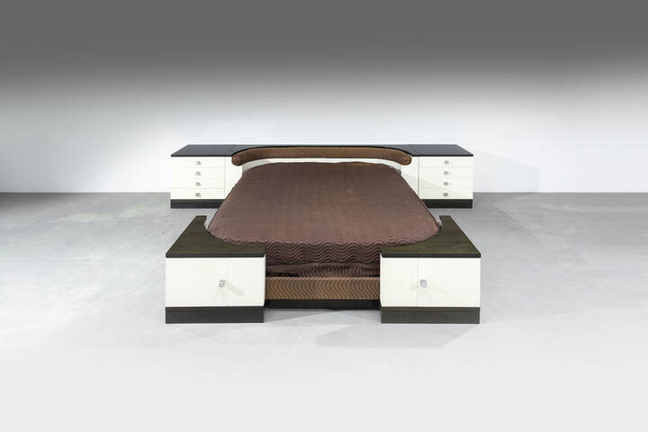 ICO PARISI - Letto e comodini della serie 540