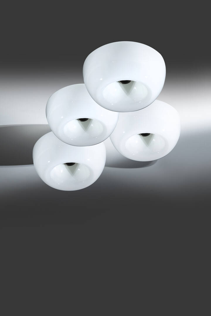 ACHILLE E PIER GIACOMO CASTIGLIONI - Quattro lampade a plafone mod. Vellela