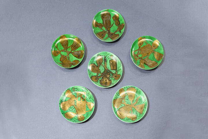 PIERO FORNASETTI - Sei piatti della serie Strumenti musicali