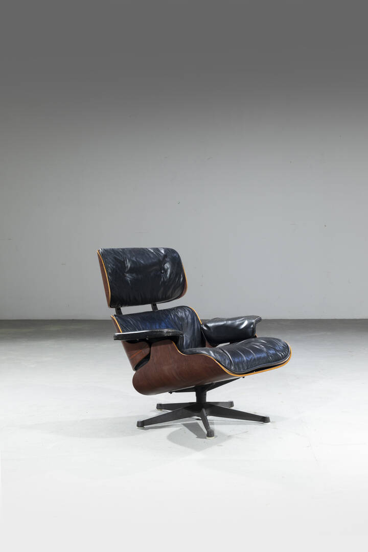 CHARLES E RAY EAMES - Poltrona 