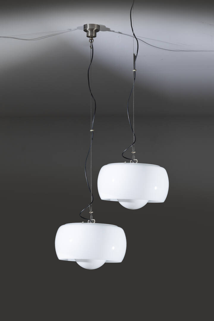 VICO MAGISTRETTI - Coppia di lampade mod. Omega