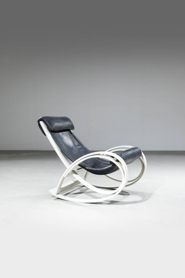 GAE AULENTI - Poltrona a dondolo mod. Sgarsul