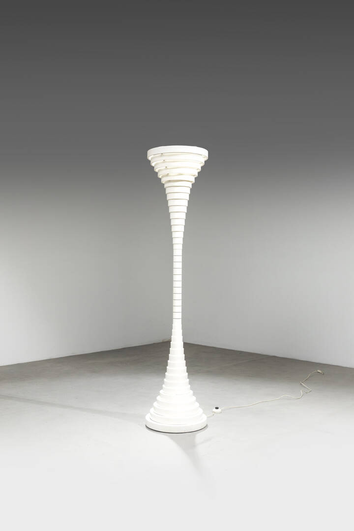 PORTOGHESI PAOLO E BILANGIONE SILVIO - Lampada da terra mod. Helga