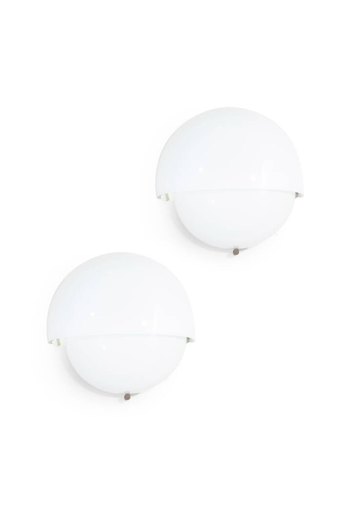 VICO MAGISTRETTI - Coppia di lampade da parete mod. Mania