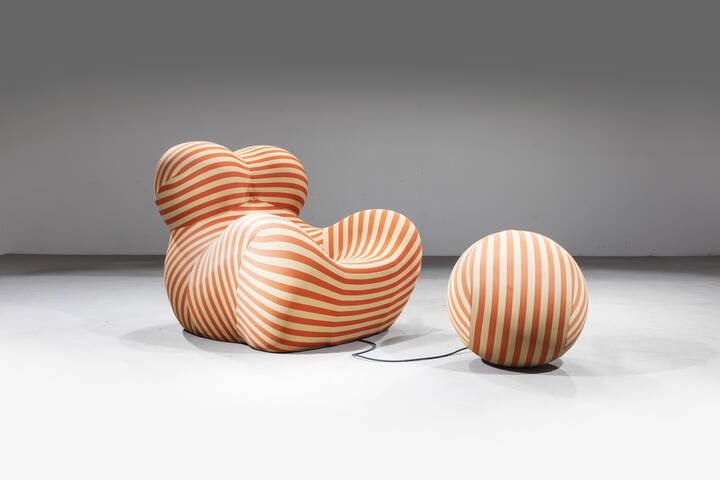 GAETANO PESCE - Seduta mod. UP5 e seduta mod. UP6