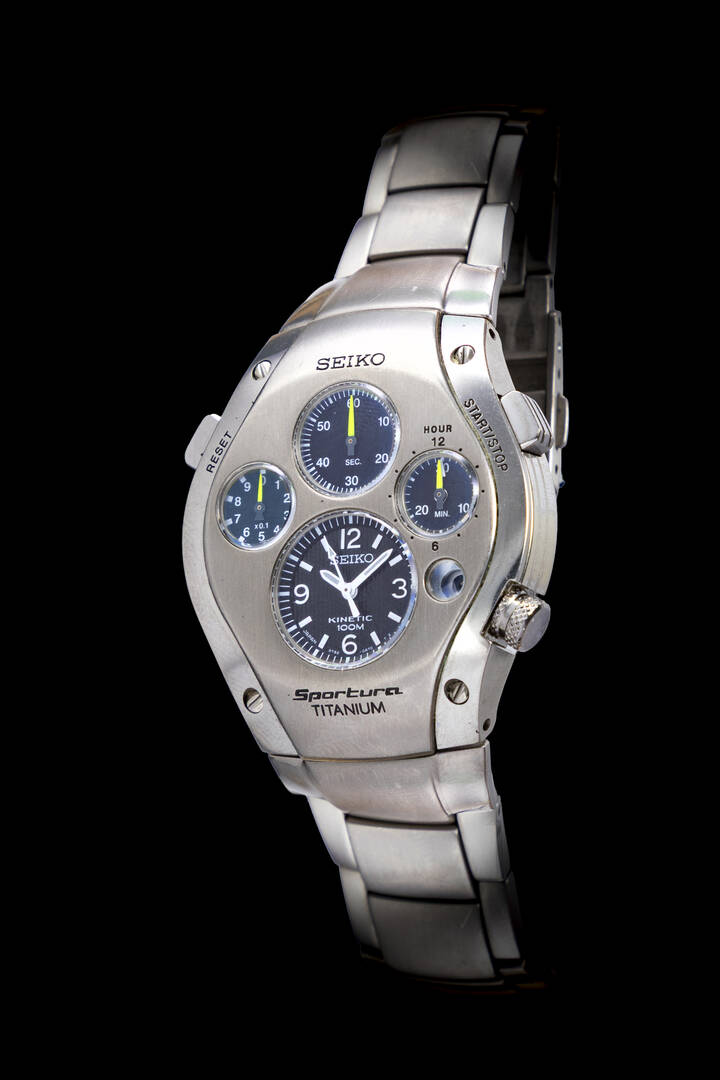 SEIKO - Mod. “Sportura titanium“, ref. 9t820a60, anno 2002