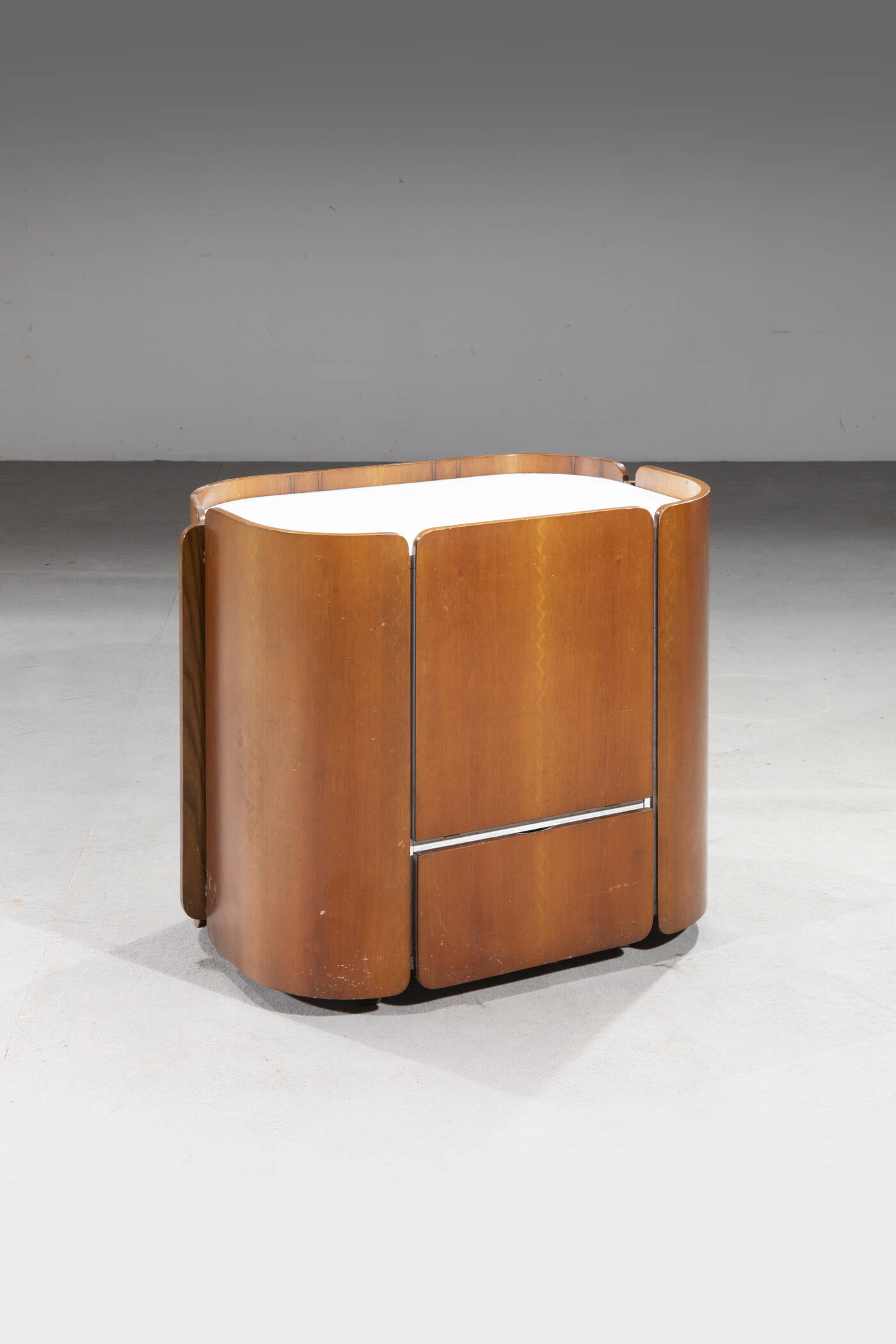CARLO DE CARLI - Mobile bar 