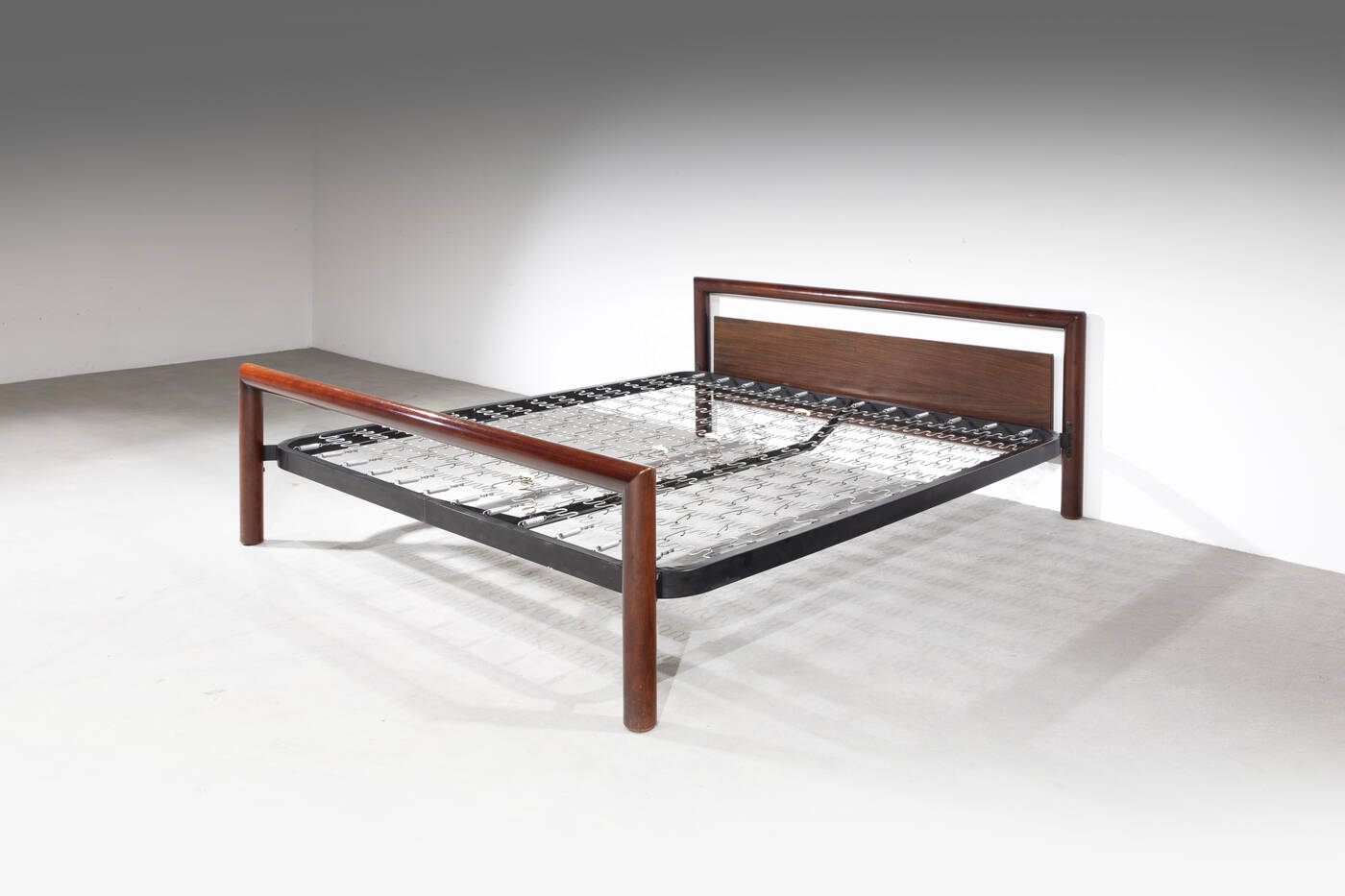 EUGENIO GERLI - Letto mod. L108