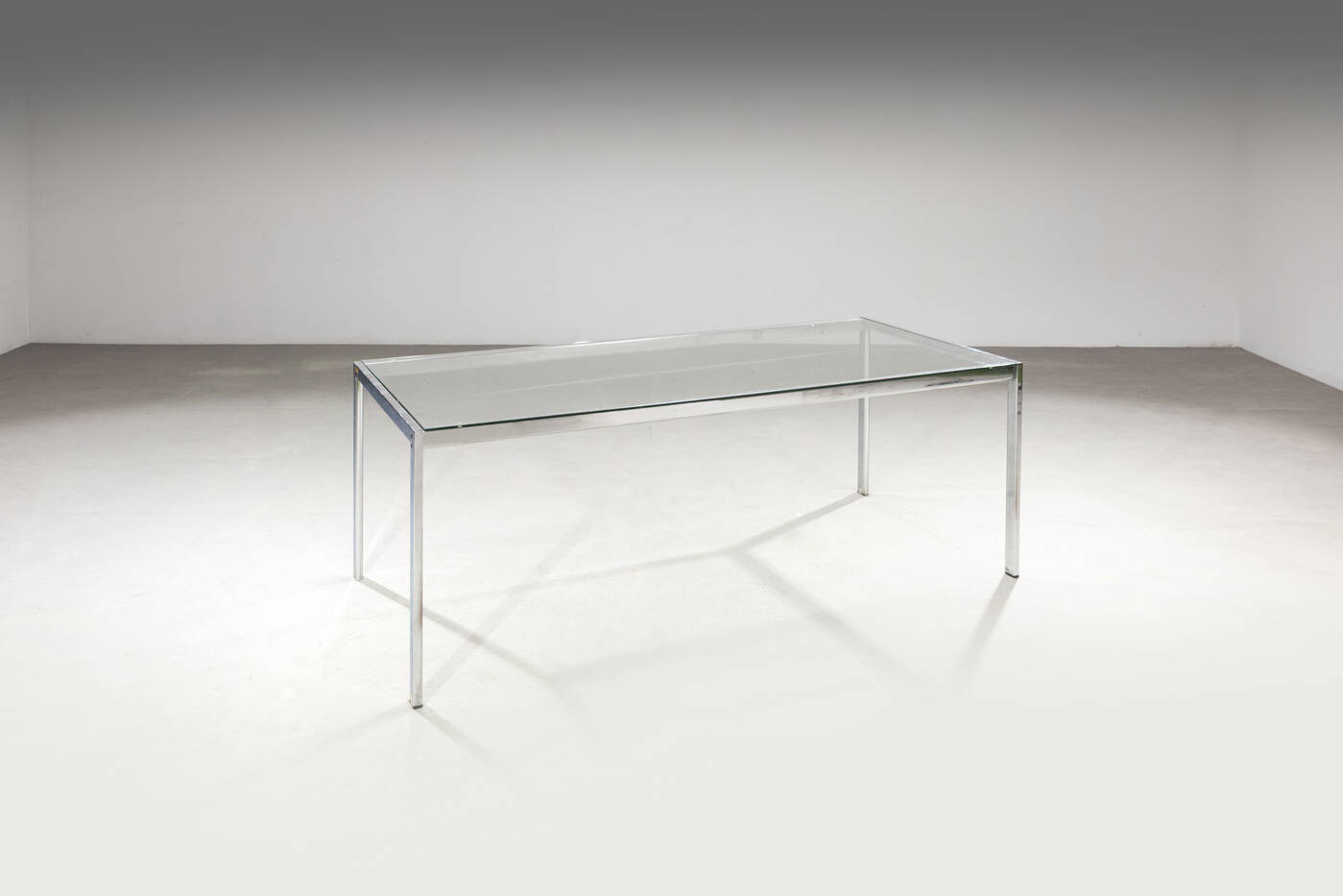 GAE AULENTI - Tavolo