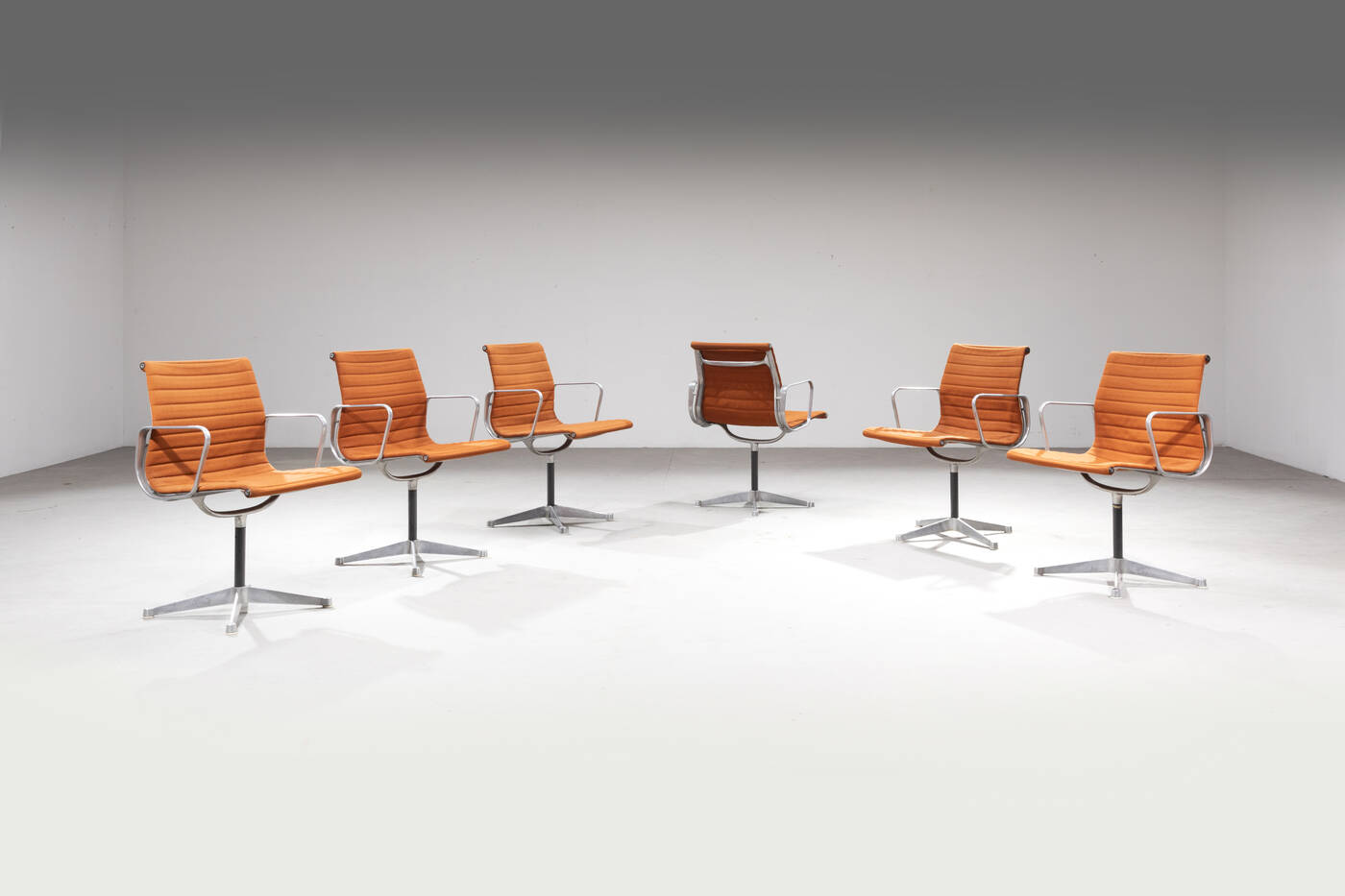 CHARLES E RAY EAMES - Sei poltroncine