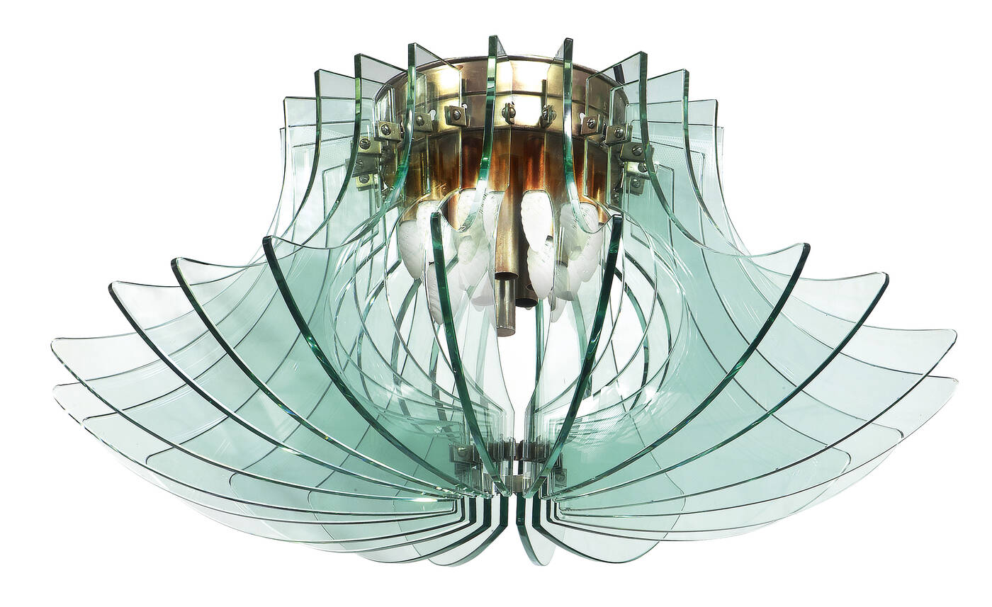 FONTANA ARTE - Importante lampada a sospensione formata da struttura in acciaio nichelato e lastre ad incastro in vetro trasparente di colore verde Nilo.