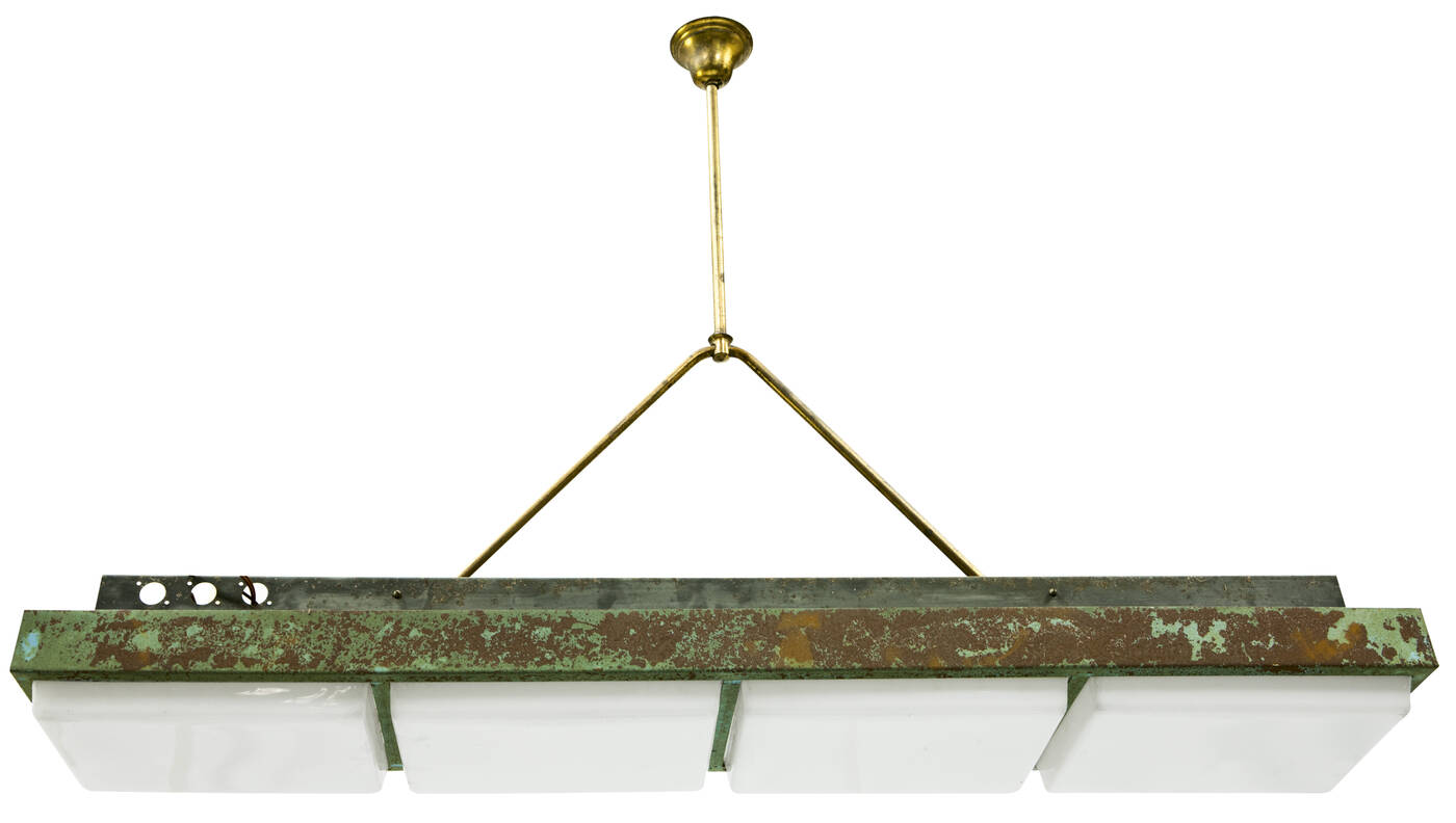 PRODUZIONE ITALIANA - Neon con struttura in metallo laccato e plexiglass.