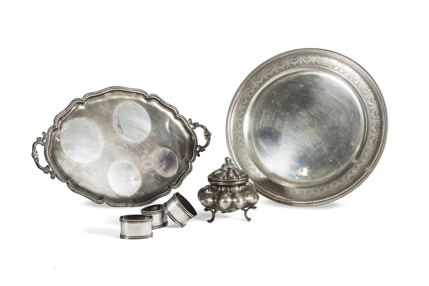 LOTTO DI SEI OGGETTI IN ARGENTO