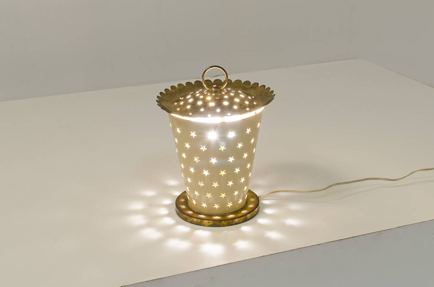 ARREDOLUCE, attribuito