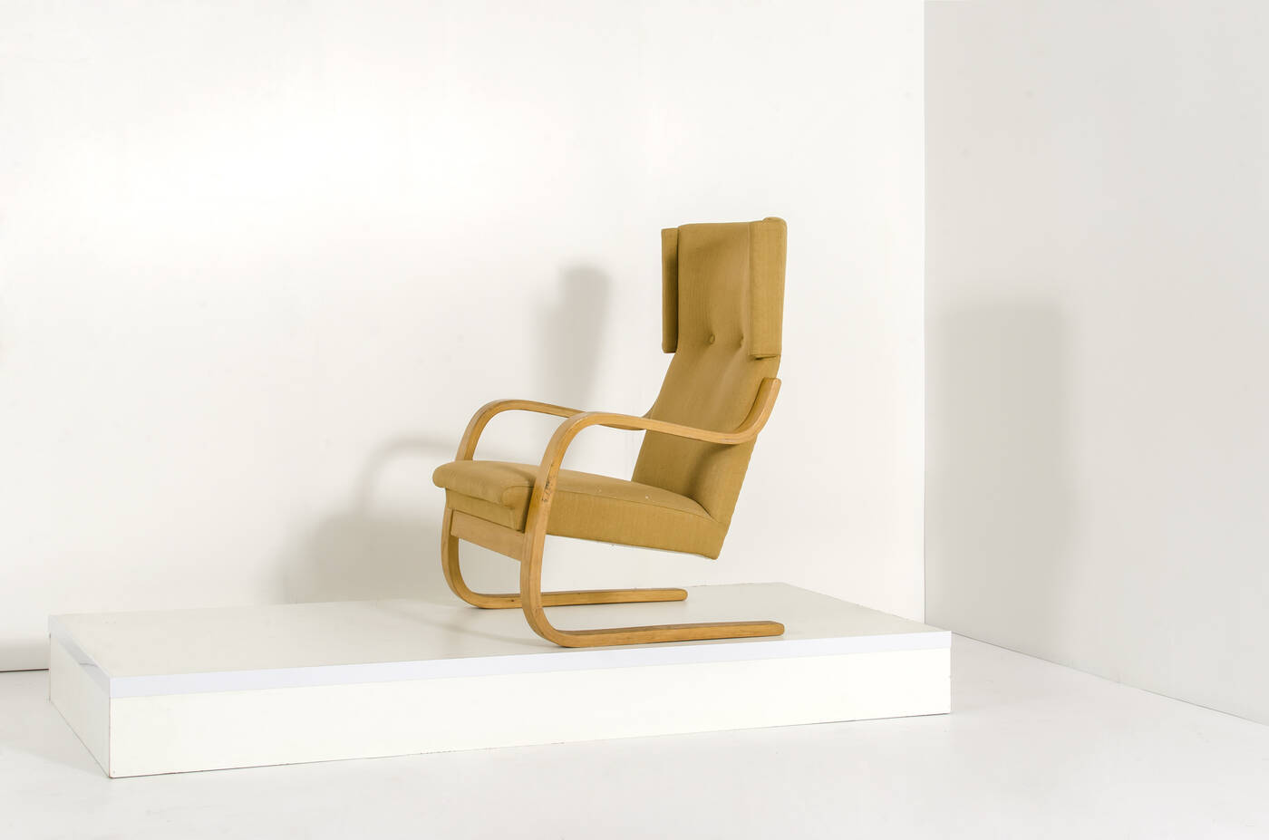 ALVAR AALTO - Poltrona mod. 401