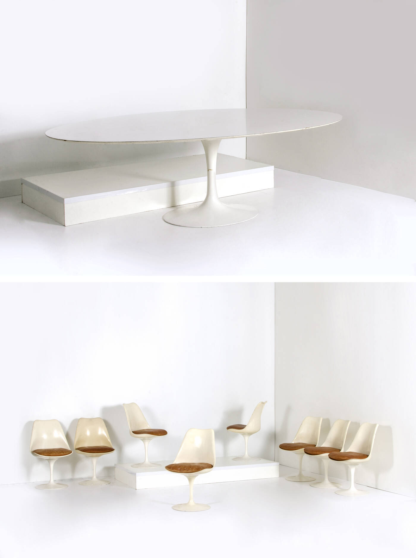 EERO SAARINEN - Tavolo e otto sedie mod Tulip