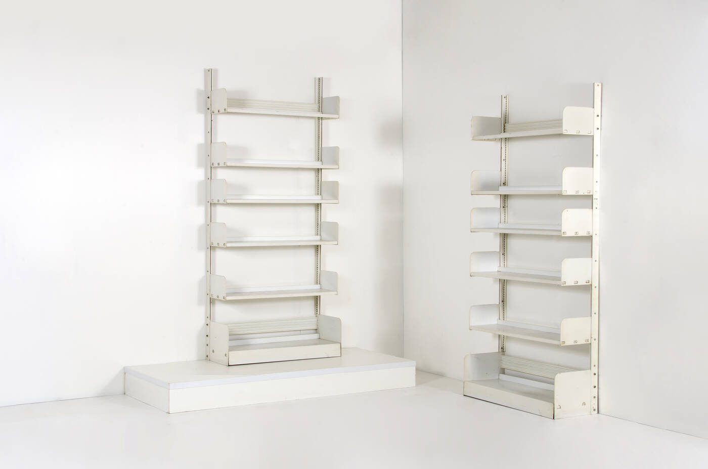 UFFICIO TECNICO LIPS VAGO - Coppia di librerie mod. Congresso