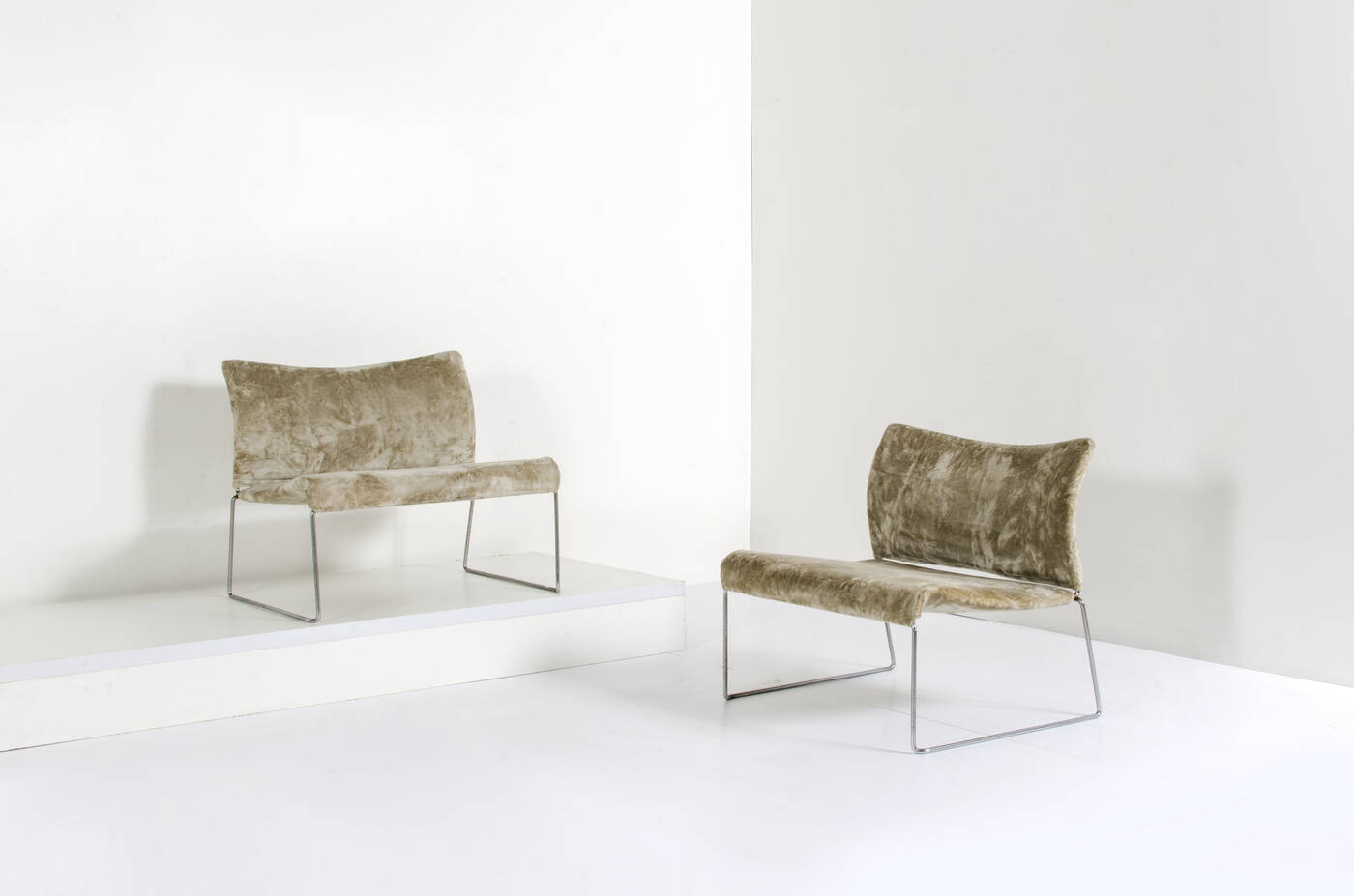 KAZUHIDE TAKAHAMA - Due poltroncine mod. Saghi