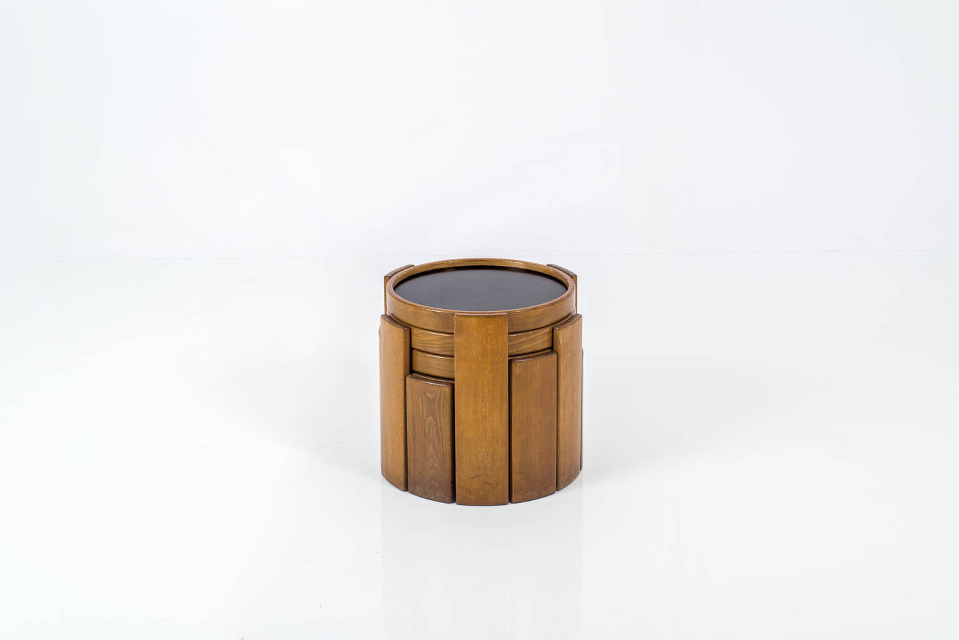 GIANFRANCO FRATTINI - Quattro tavolini mod. 780