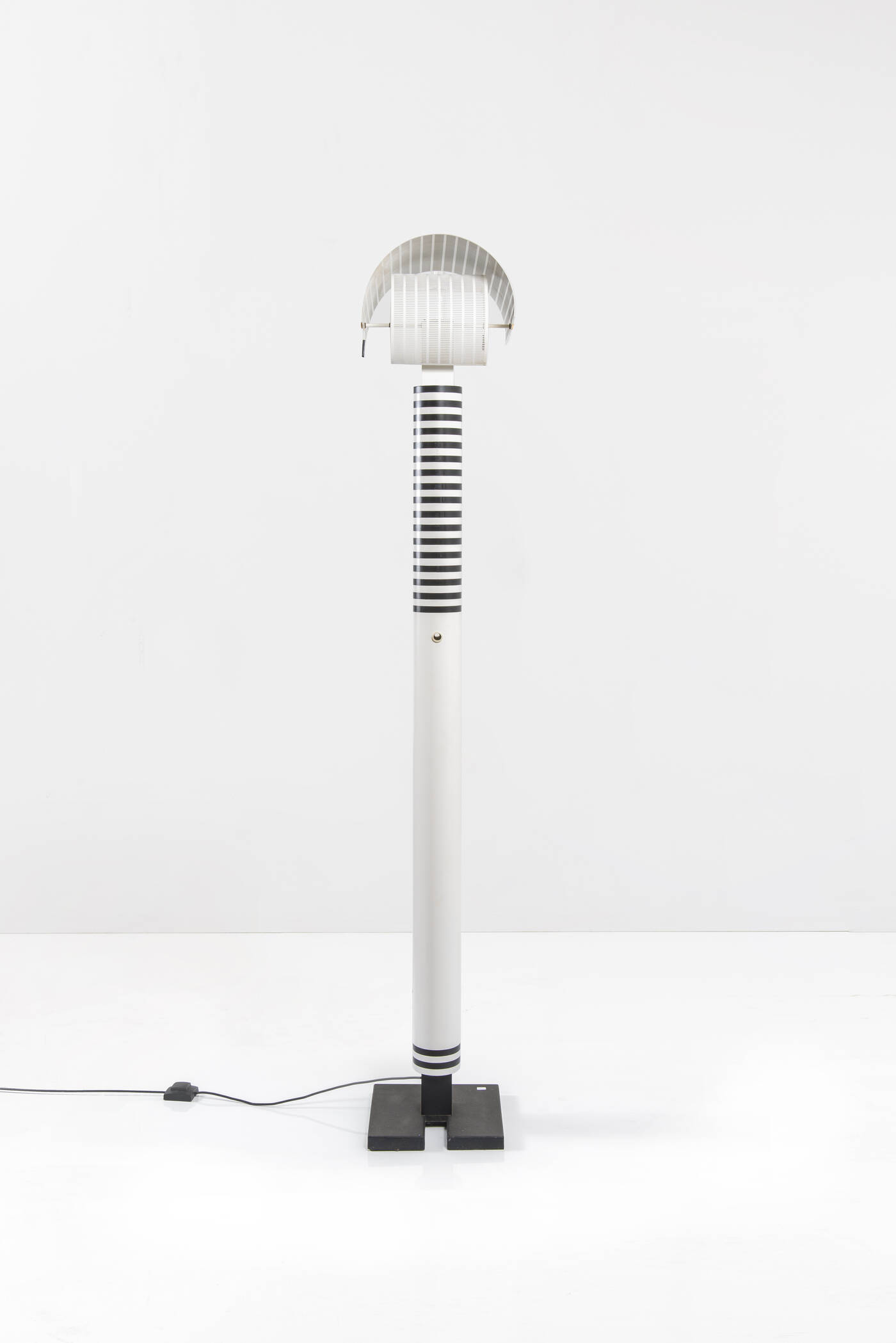 MARIO BOTTA - Lampada da terra mod. Shogun