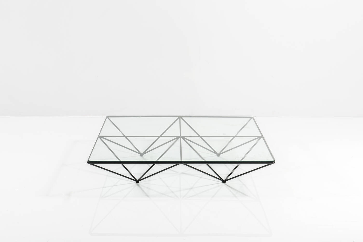 PAOLO PIVA - Tavolino mod. Alanda