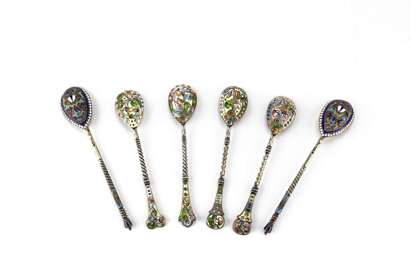 GRUPPO DI SEI CUCCHIAINI IN ARGENTO