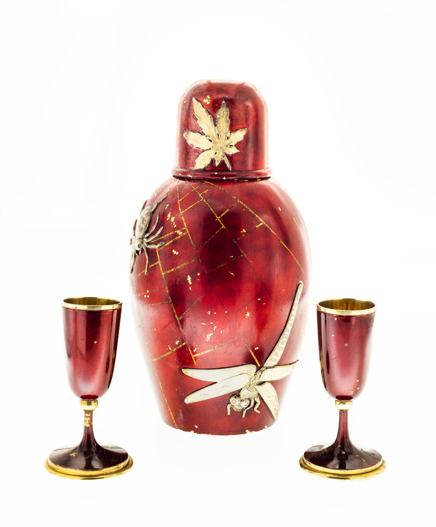 BOTTIGLIA DA VODKA E DUE BICCHIERINI