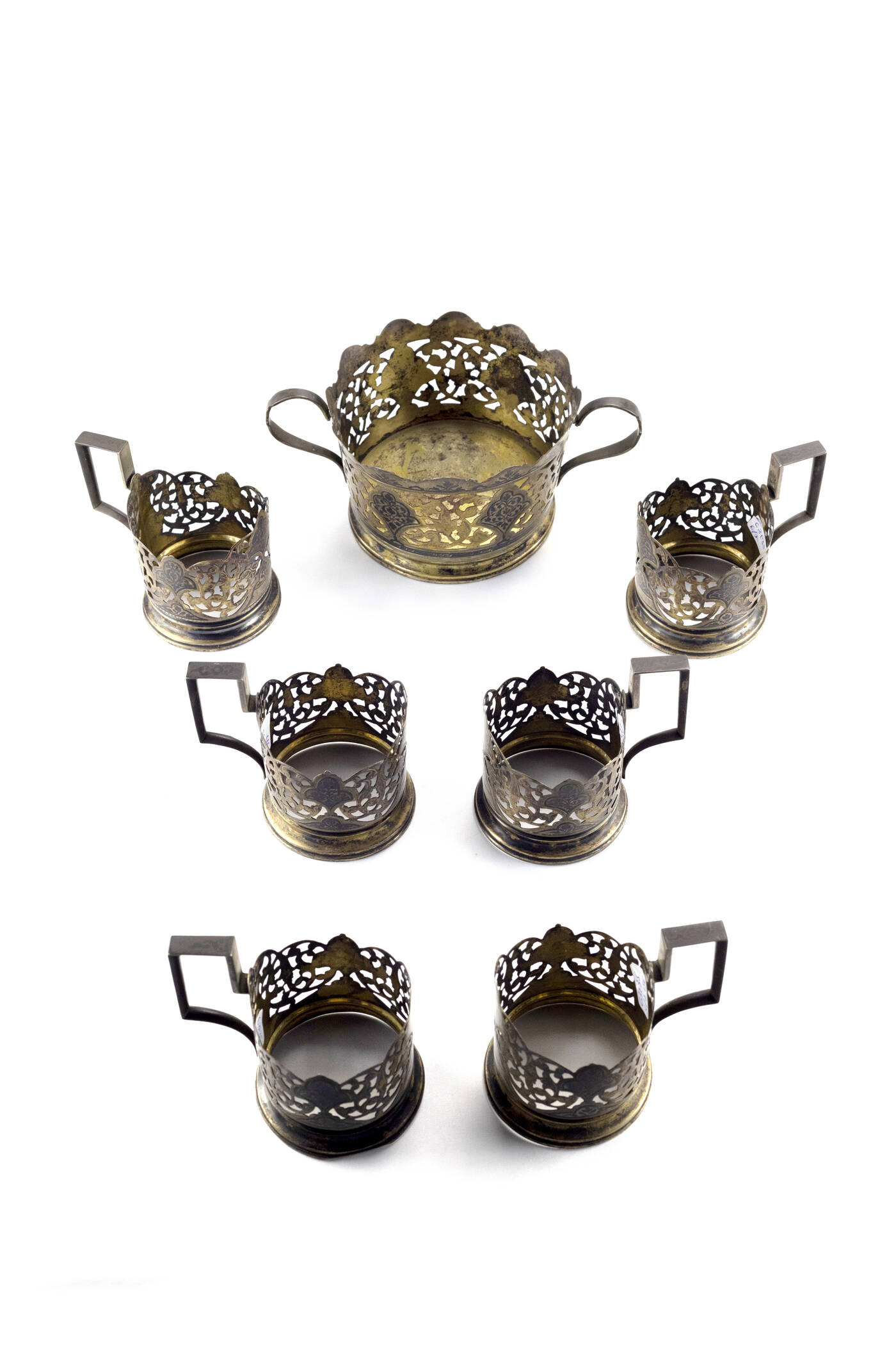 LOTTO DI SETTE OGGETTI IN ARGENTO