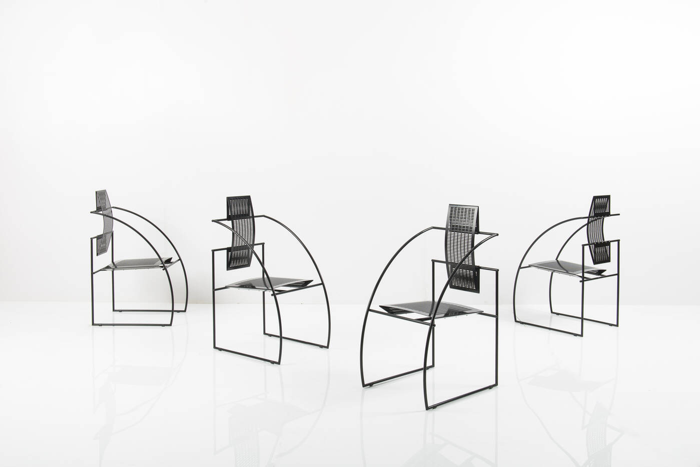 MARIO BOTTA - Quattro sedie mod. Quinta