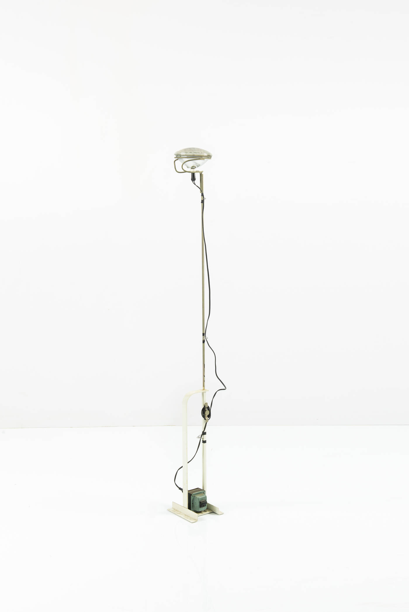ACHILLE E PIER GIACOMO CASTIGLIONI - Lampada mod. Toio