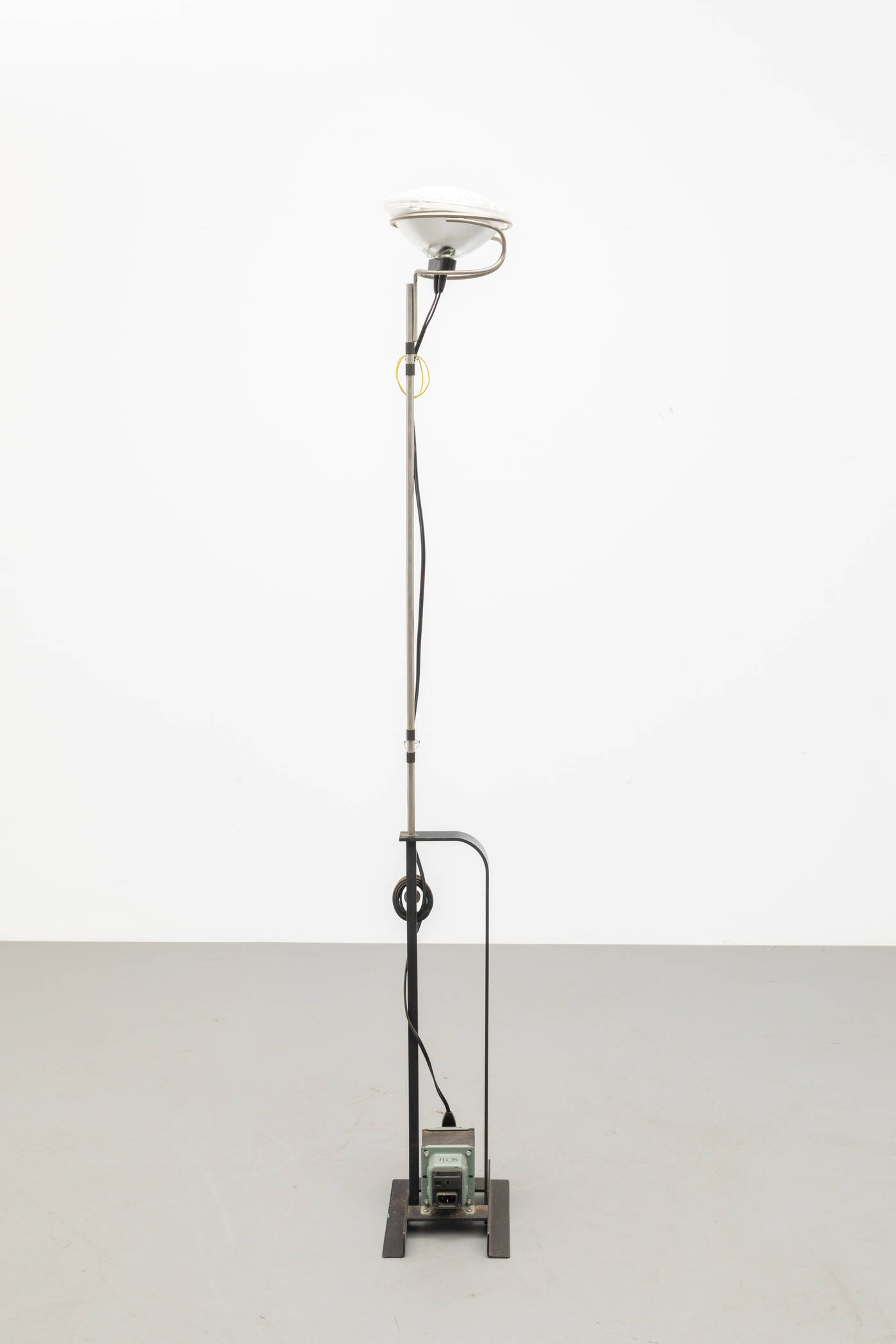 ACHILLE CASTIGLIONI - Lampada mod. Toio