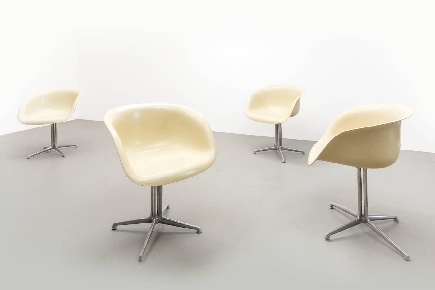 CHARLES E RAY EAMES - Quattro poltroncine mod. La Fonda