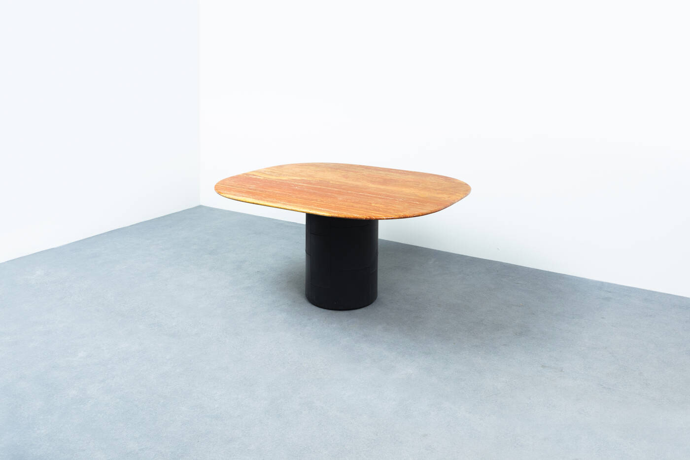 AFRA E TOBIA SCARPA - Tavolo mod.Tobio