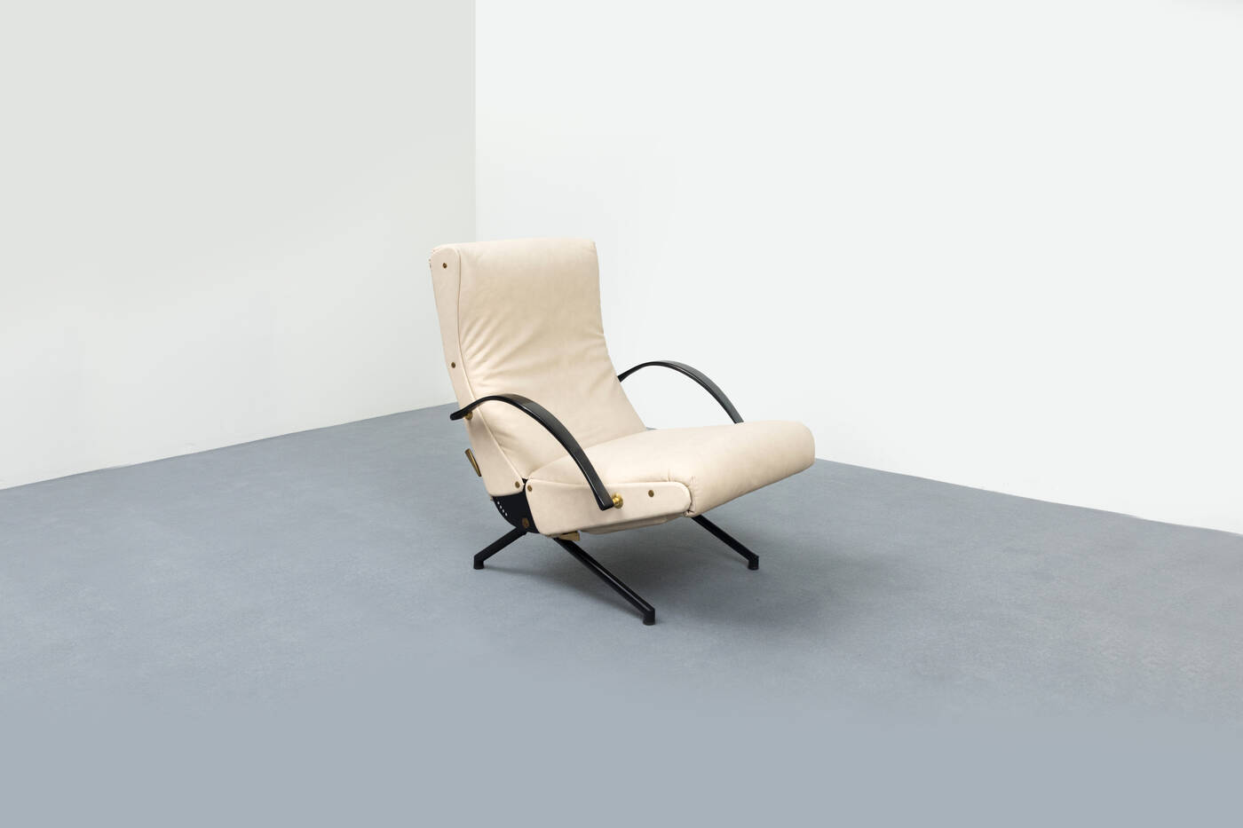 OSVALDO BORSANI - Poltrona mod. P40