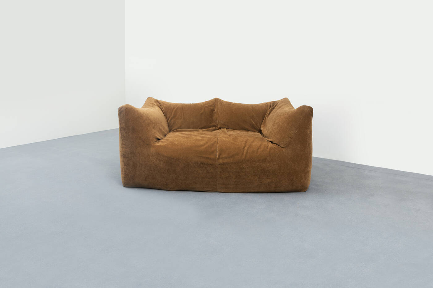 MARIO BELLINI - Divano mod. Le Bambole