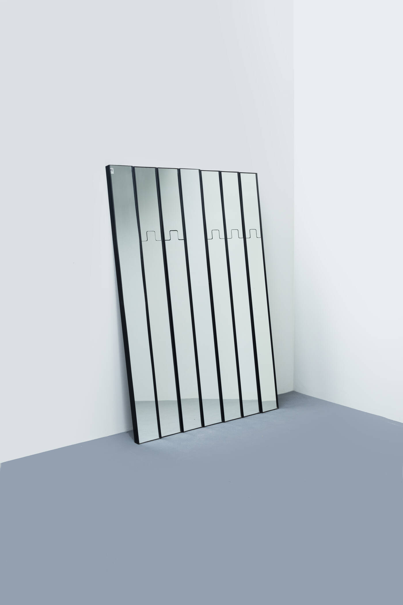 LUCIANO BERTONCINI - Sette appendiabiti della serie Gronda