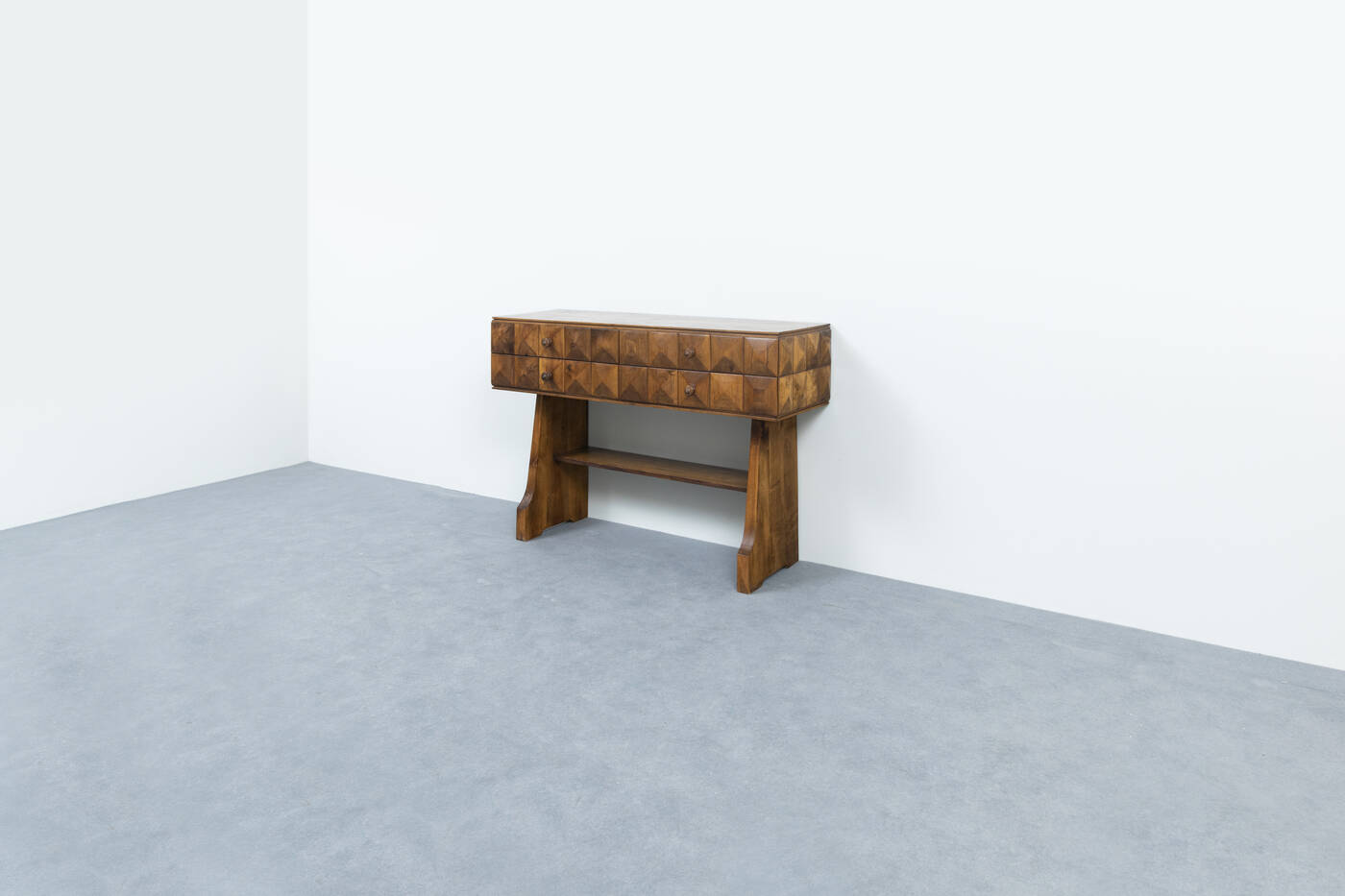 PRODUZIONE ITALIANA - Console