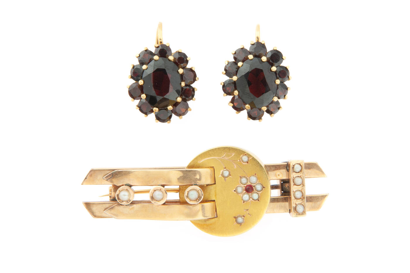 LOTTO DI DUE GIOIELLI