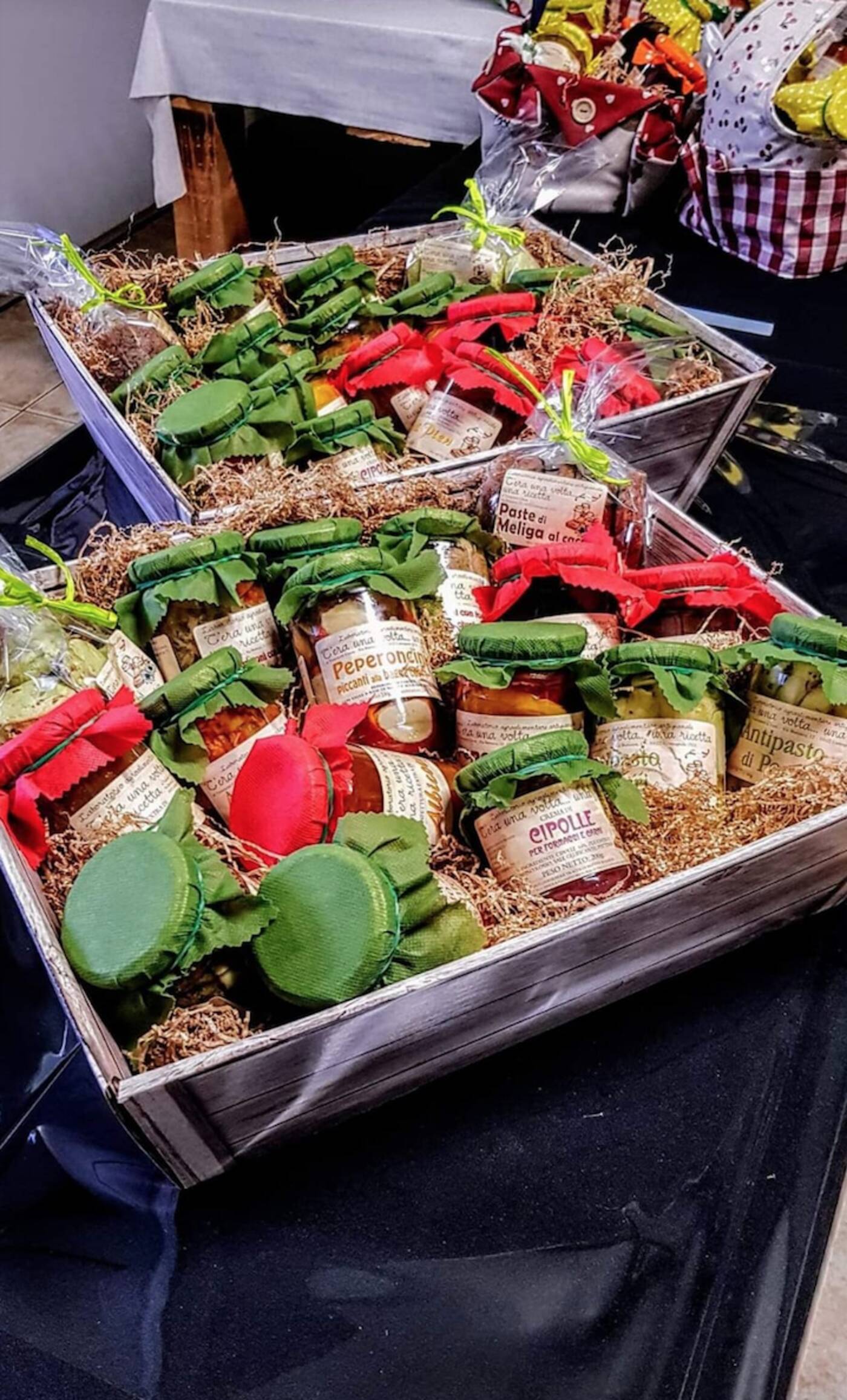 C'ERA UNA VOLTA...UNA RICETTA - Cesto prelibatezze