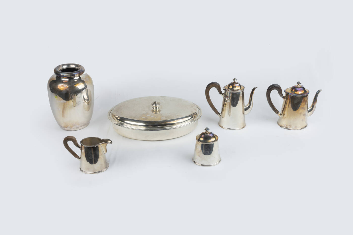 LOTTO DI SEI OGGETTI IN ARGENTO