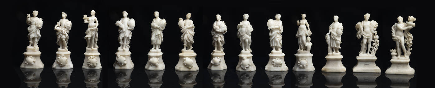 SCULTORE ANONIMO DEL XVIII SECOLO - 'Fuoco'<br>'Terra'<br>'Calliope'<br>'L'Hy(...)'<br>'Bilancia'<br>'Vergine'<br>'Ariete'<br>'Gemelli'<br>'Sagittario'<br>'Scorpione'<br>'Cancro'<br>'Acquario'<br>'Toro'