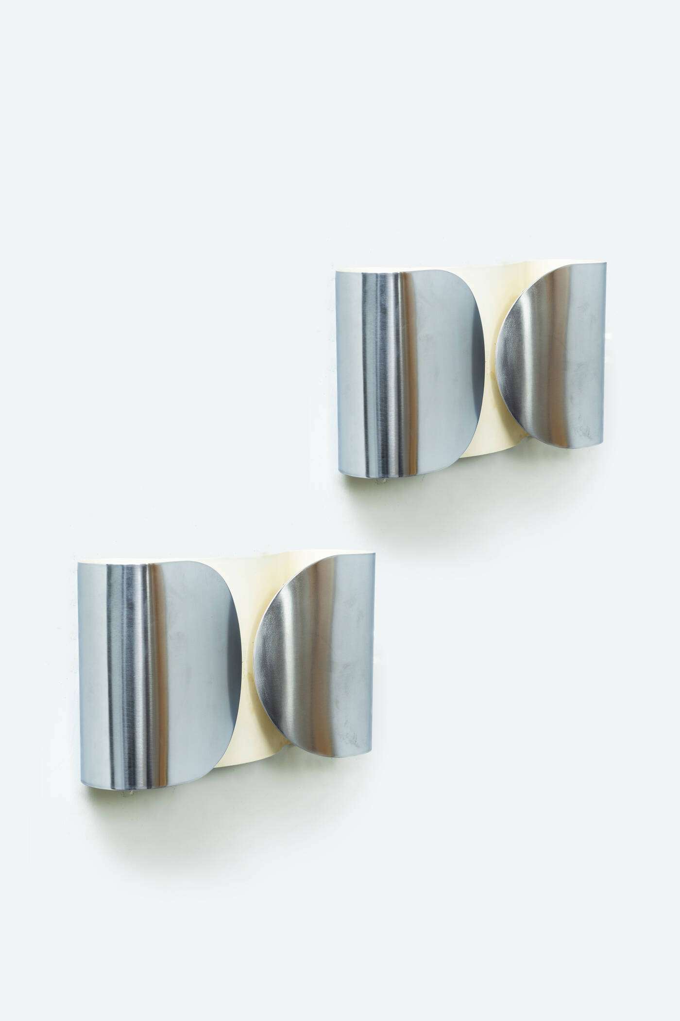 AFRA E TOBIA SCARPA - Coppia di lampade a parete mod. Foglio