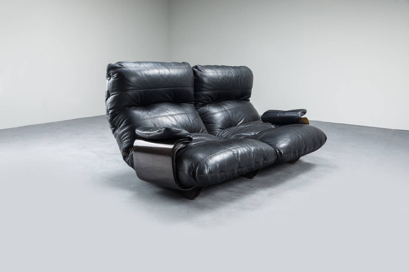 MICHEL DUCAROY - Divano mod. Marsala