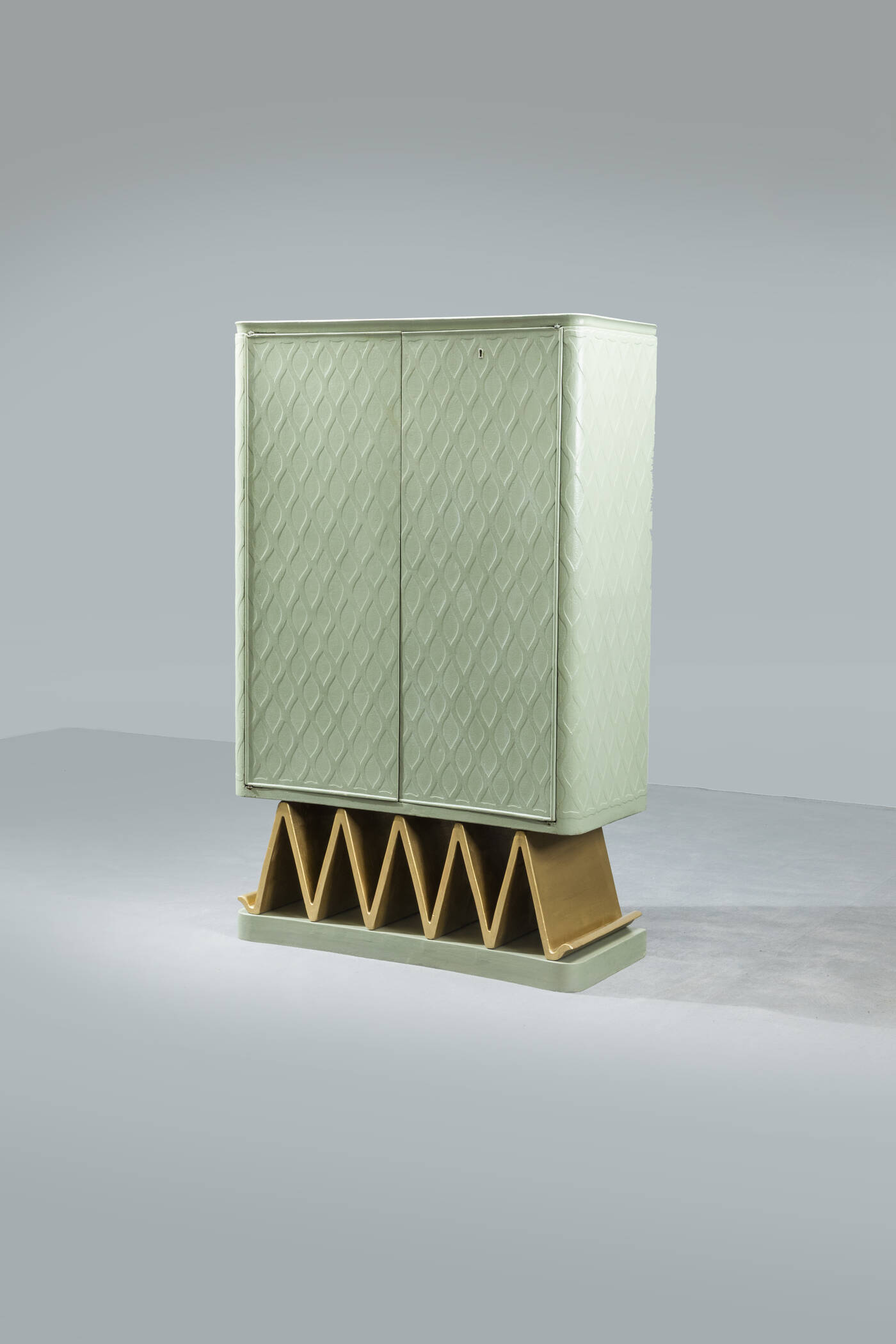 LARES- ARREDAMENTO ARTISTICO -TORINO