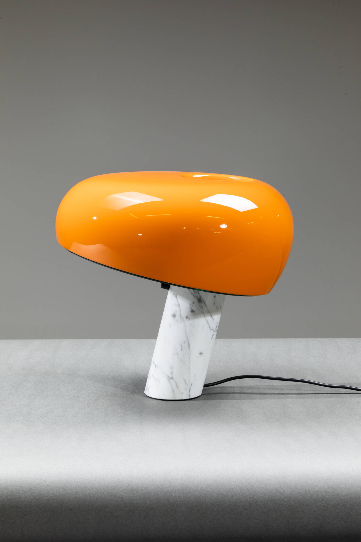 ACHILLE E PIER GIACOMO CASTIGLIONI - Lampada mod. Snoopy