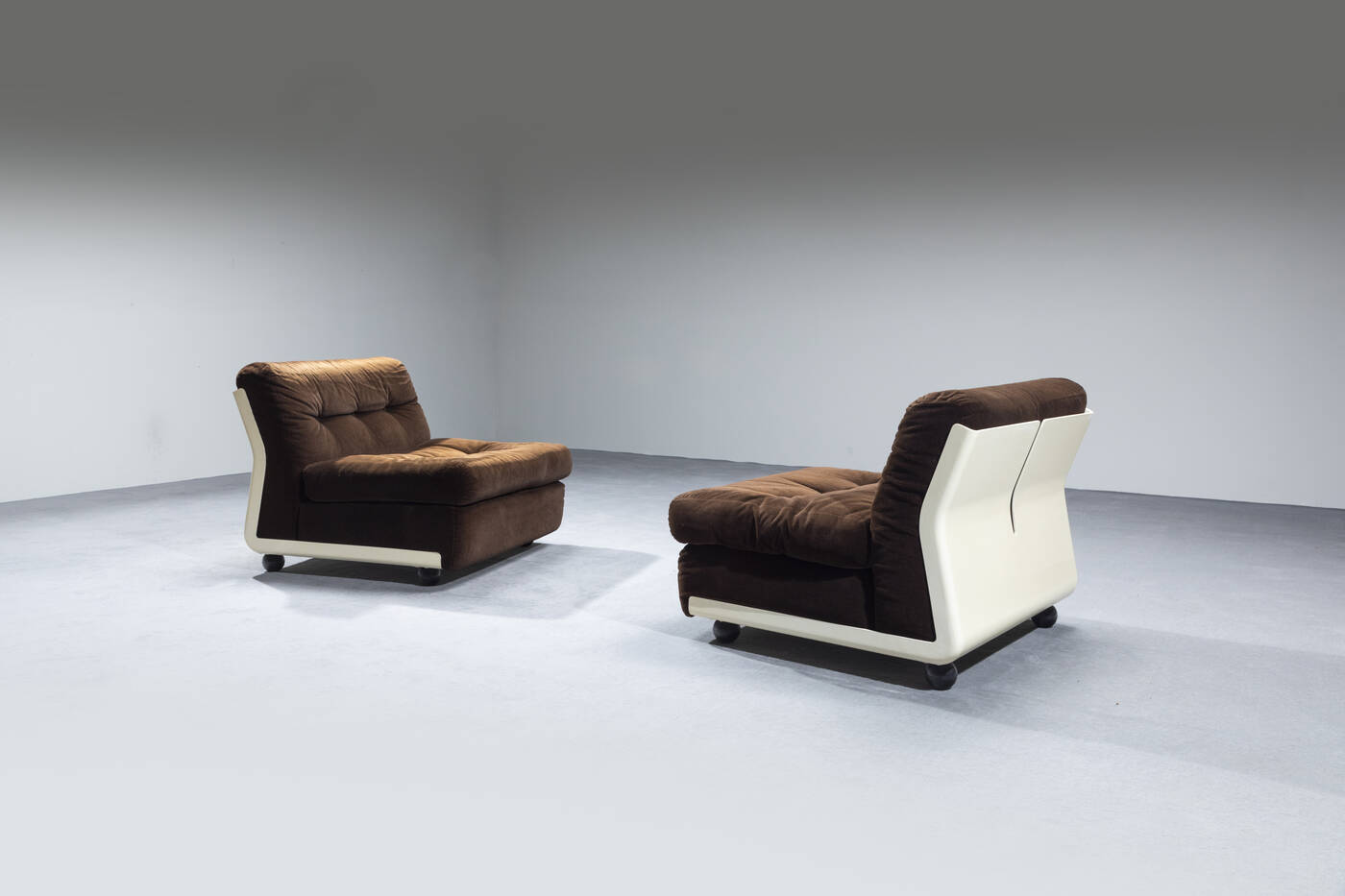 MARIO BELLINI - Coppia di poltrone mod. Amanta