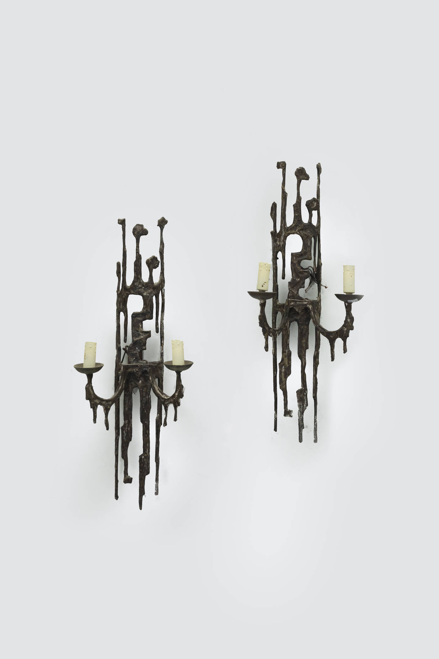 PRODUZIONE ITALIANA - Pair of wall lights