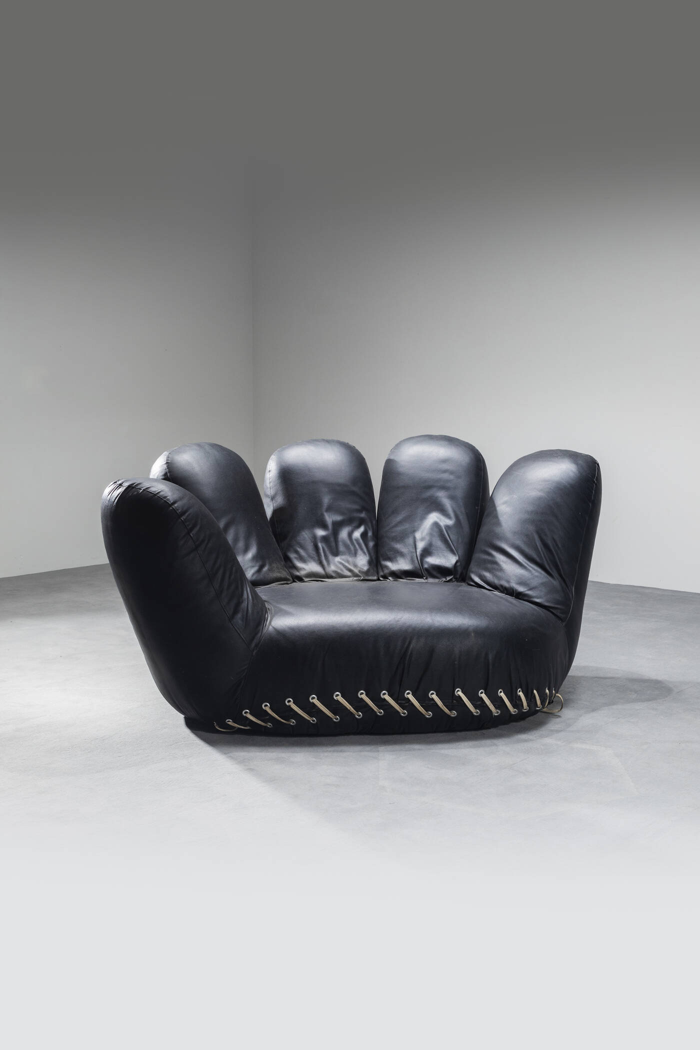 DE PAS, D'URBINO, LOMAZZI - Poltrona mod. Joe 