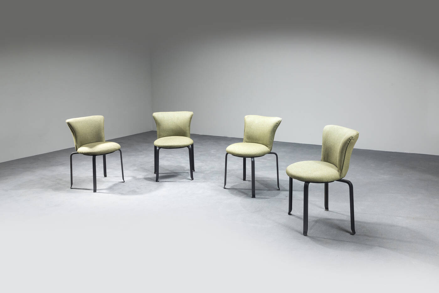 KAZUHIDE TAKAHAMA - Quattro sedie mod. Miyabi