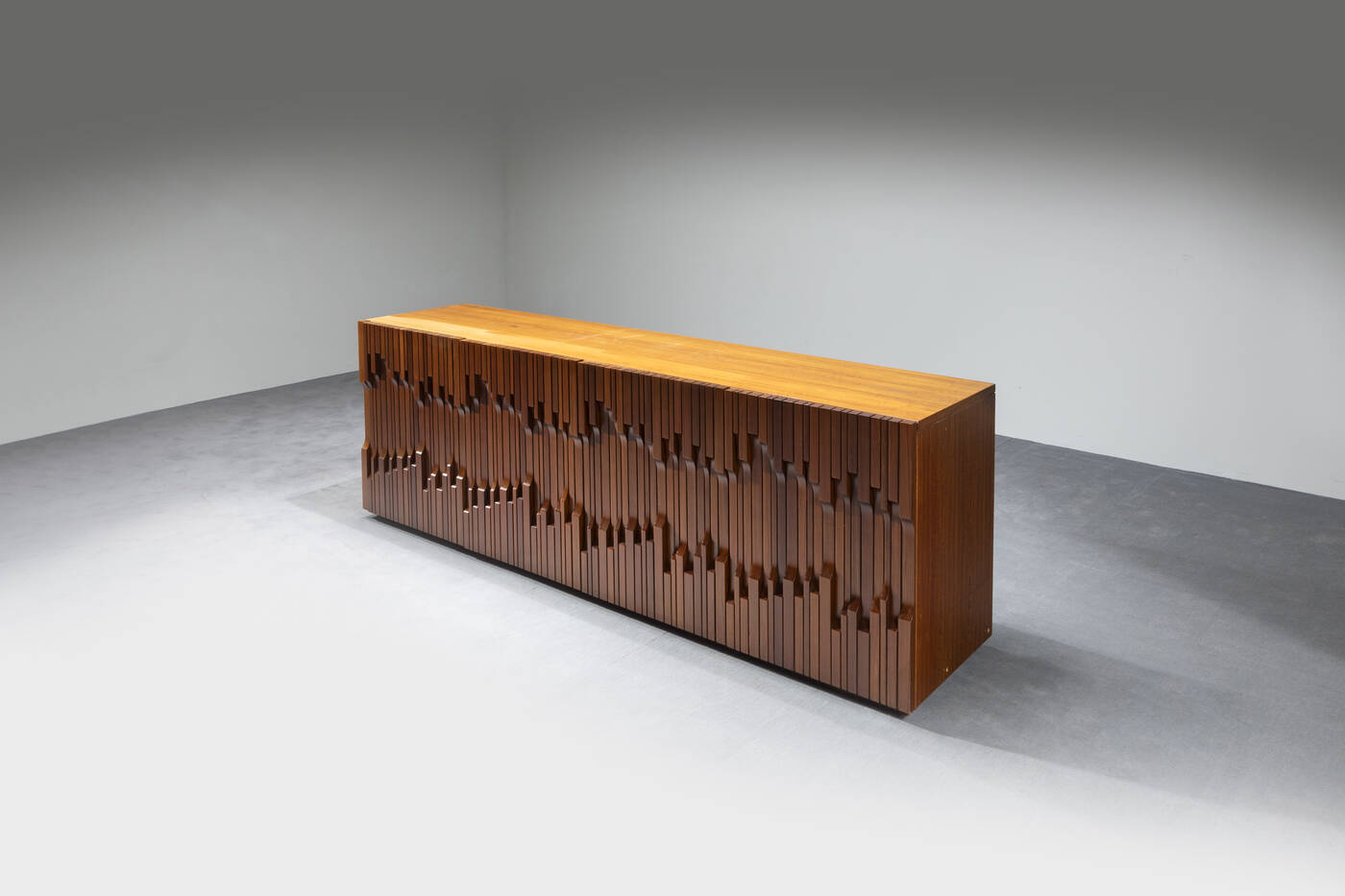 LUCIANO FRIGERIO - Sideboard